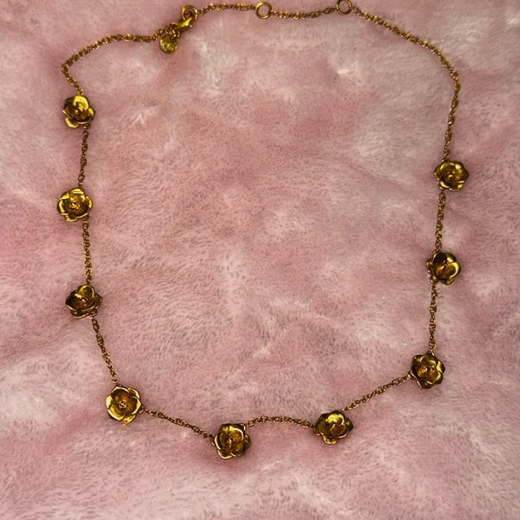 Julie Vos Jewelry - Elegant Gold Flower Necklace